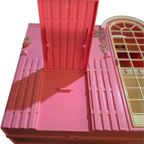 Vintage Barbie Happy Family Doll House Mattel 1998 Kitchen Pink Fold Up - Picture 6 of 11